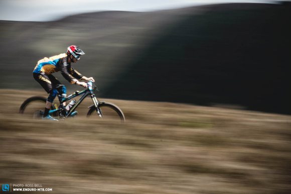On his once yearly sojourn to Enduro, Propain Dirt Zelvy DH rider Innes Graham lets loose in the heather
