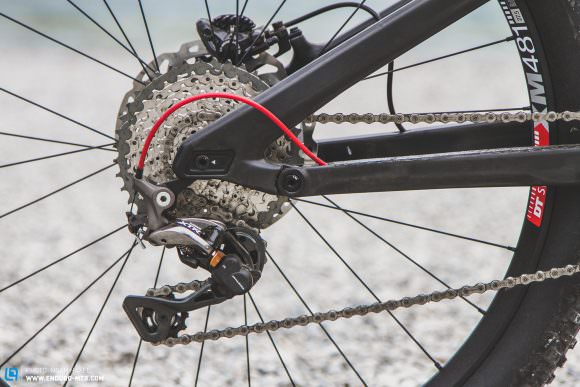 The production model comes with Shimano XT Di2.