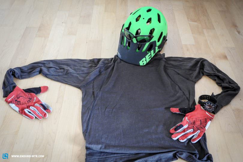 A Merino longsleve should be a good choice for all-day riding, reducing smell to a minimum