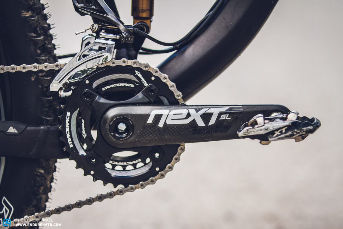Top quality Despite our preferences for a 1x11 drivetrain, we can’t fault the quality of this 2x11 model, and the superb Race Face Next SL cranks are enough to make our palms sweaty.
