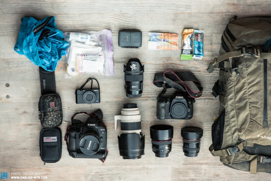 We checked out the contents of irmo's bag while he was shooting a recent Shimano launch. 