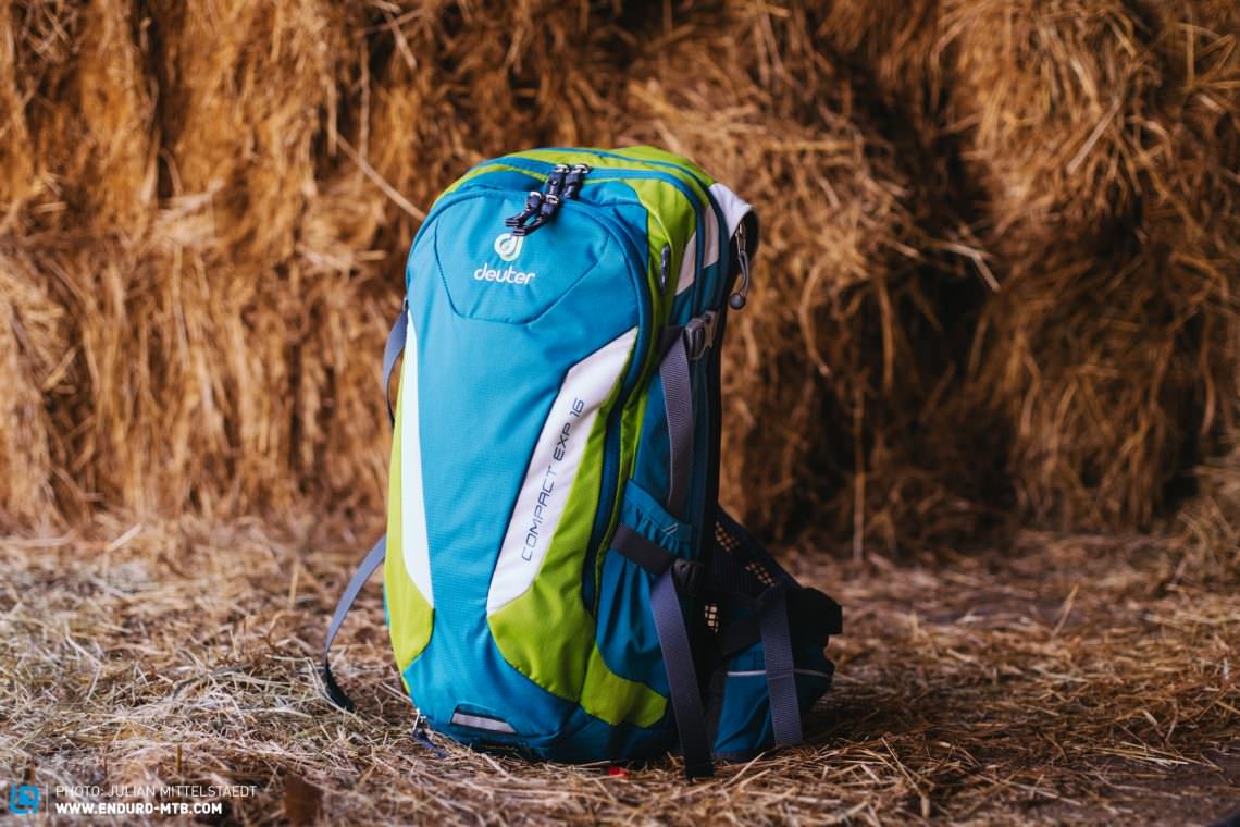 Deuter Compact Exp 14 – a multi-use backpack for trails or daily travels