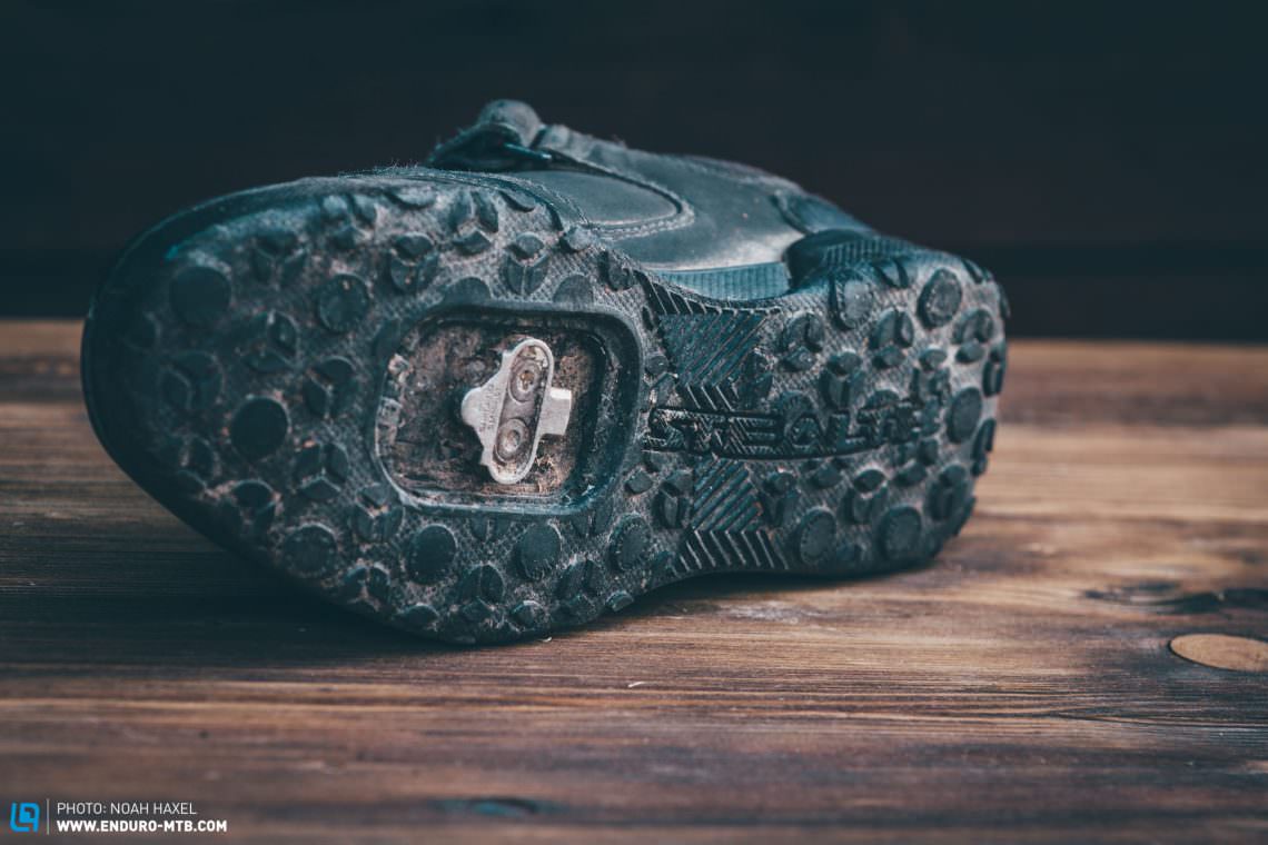 The grippy S1 sole isn’t just super tacky on flat pedals, but offers the same tackiness on the contact areas around the cleats on the Maltese Falcon.