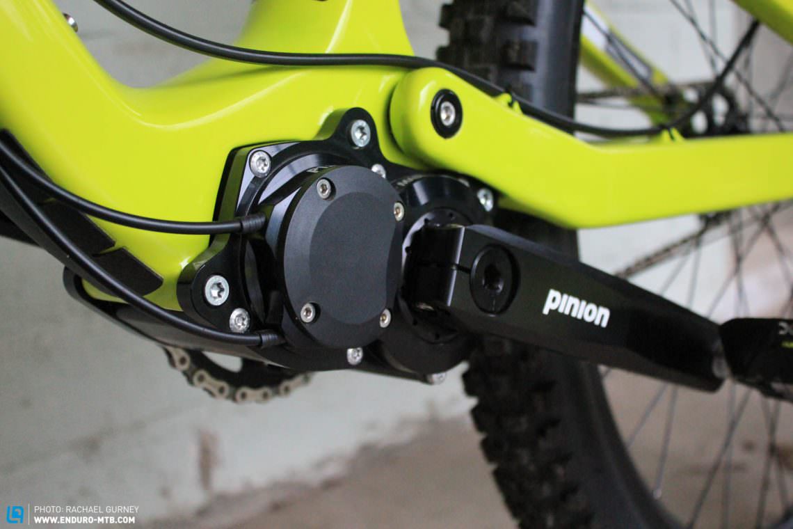 Pinion gear box from the offside – a neat little package tucked away in the frame