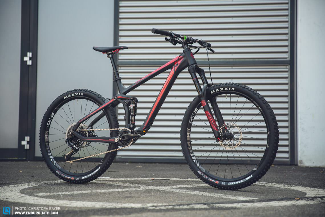 Slimmed-down: The carbon frame is 700g lighter than it’s aluminum brother.