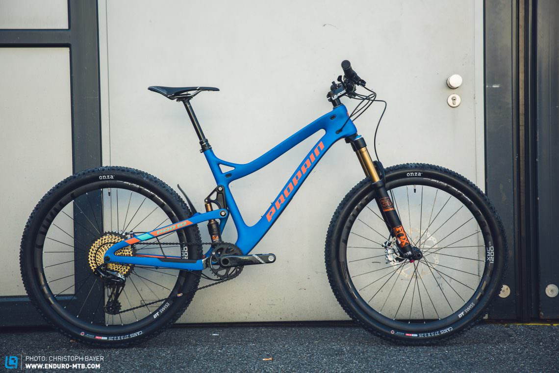 Some bikes look super fast even when they stand still - the Propain Tyee CF AM.