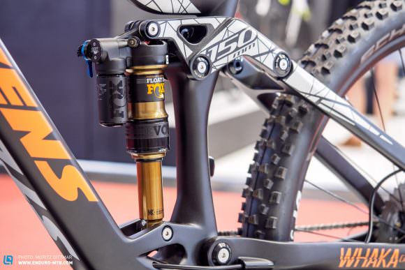 High-end components like the Fox Factory Float X shock and the 34 fork are a great supplement to the lightweight carbon frame.