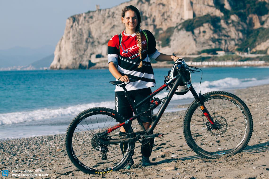 More often found racing XCO for Focus XC Italy Team, South Tyrol’s 19-year-old Greta Seiwald grabbed the opportunity to toe the start line at the EWS in Finale Ligure: “I never would have expected to finish 3rd! Super cool!”