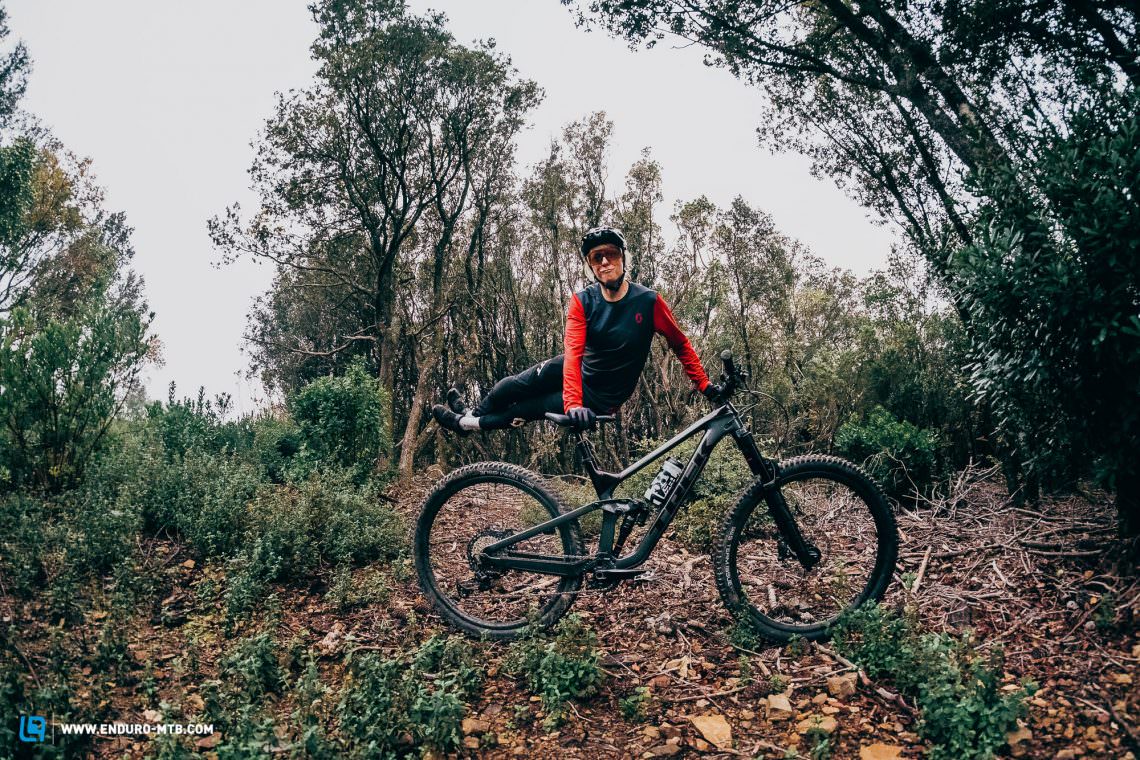 2021 Trek Slash 9.8 XT review – A great all-rounder and a well-deserved ...