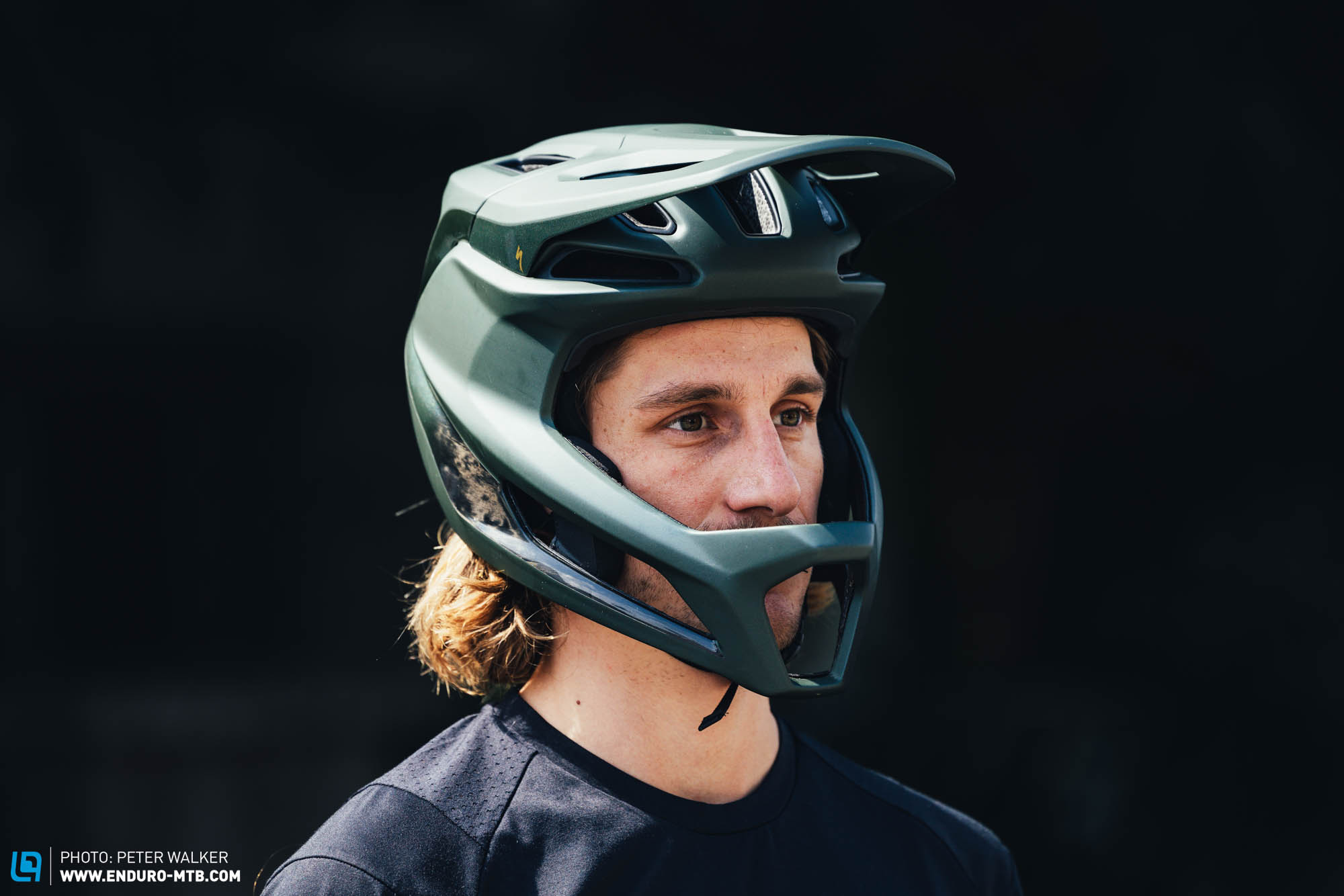 Specialized Gambit - In our 2023 light and convertible full-face helmet  comparison test